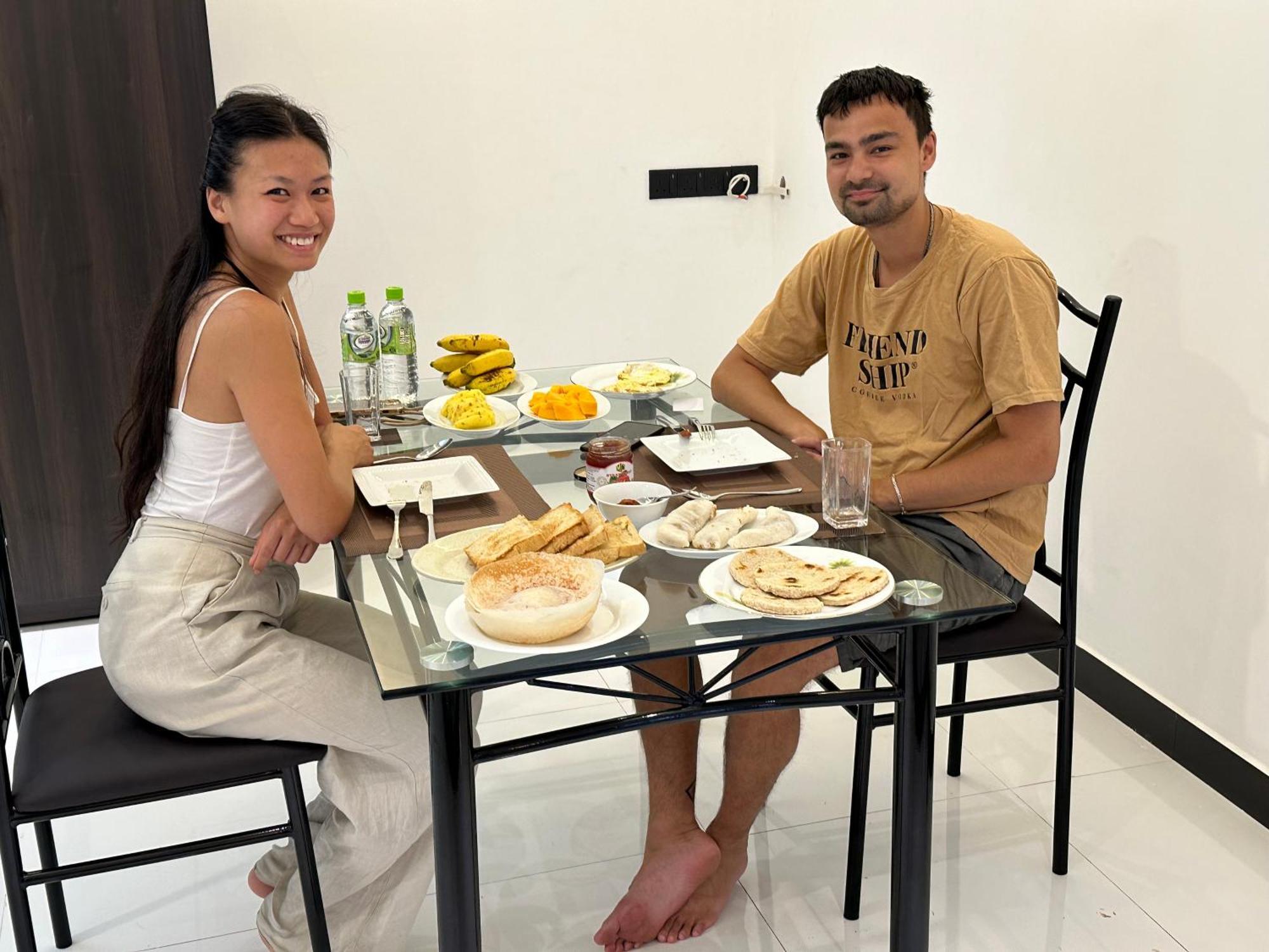 Emerald Home Stay Anuradhapura Exteriör bild